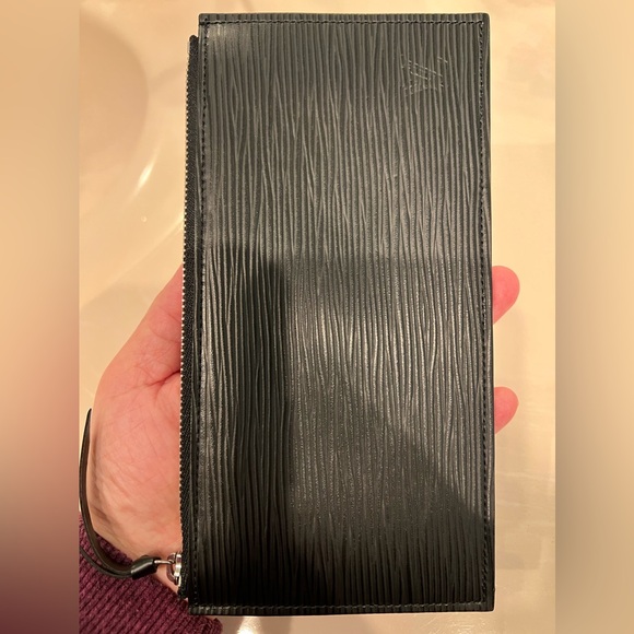 NEW UNUSED LOUIS VUITTON LV BLACK EPI LEATHER FELICIE ZIP INSERT SILVER HARDWARE - Picture 9 of 13